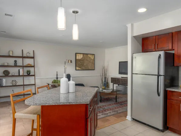 Columbia Choice Apartments