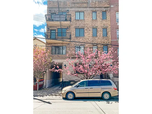 Rented by MySpaceNYC | media 11