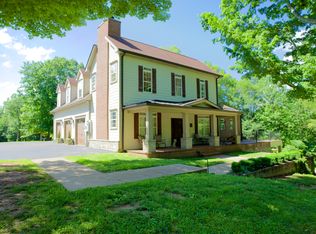 1800 Gravel Hill Rd, Columbia, TN 38401