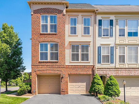 2nd image of 42723 Twinleaf Dr