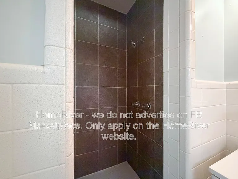 121 Longfellow Rd — Photo 13