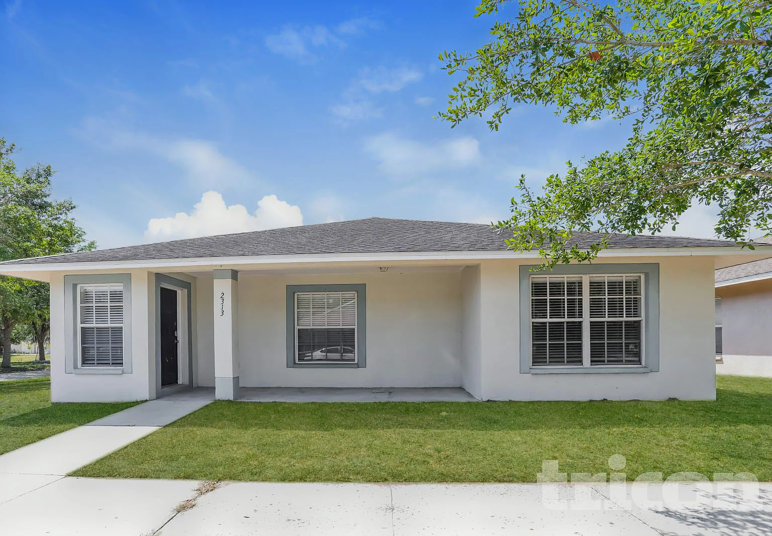 2313 Pleasure Run Drive Ruskin FL — Photo 1