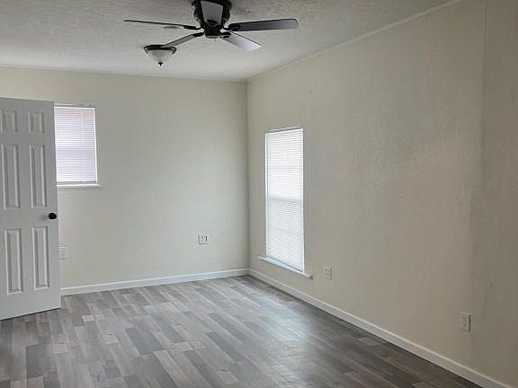 3rd image of 6441 NW Compass Dr