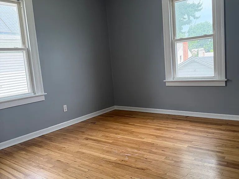 34 Goodrich St — Photo 5