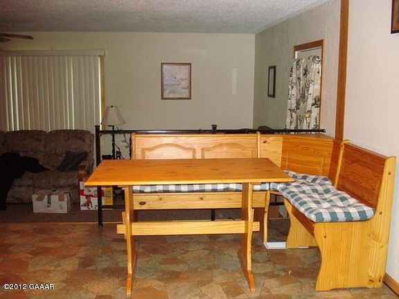 4th image of 215 N McCornell Ave