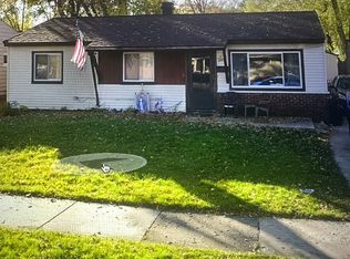 21911 Vale St, Oak Park, MI 48237