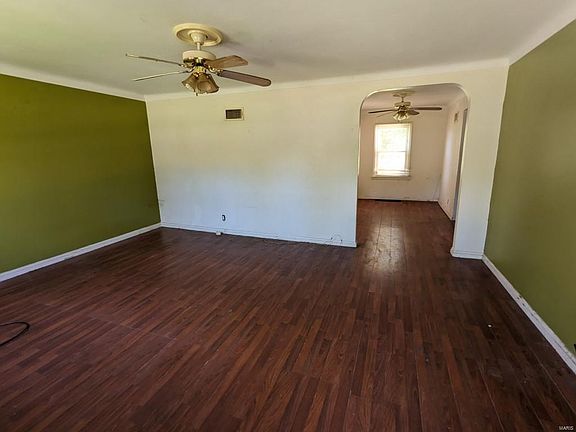 3rd image of 253 N 74th St