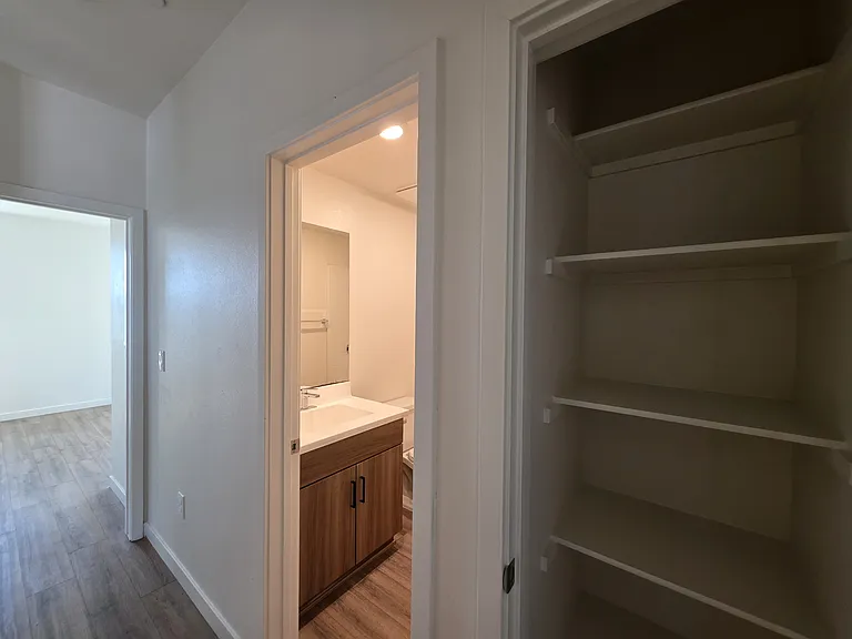 615 Highland Ave #201 — Photo 7