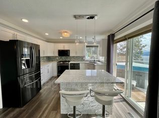 5284A Clarence Rd, Peachland, BC V0H1X2