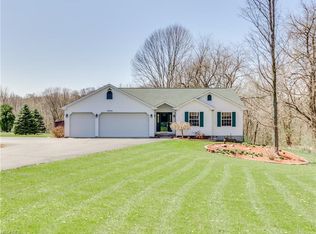 7924 Hubbard Valley Rd, Seville, OH 44273