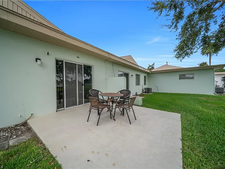 730 Joel Blvd — Photo 15
