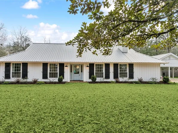 110 Single Pine Ln, Madisonville, LA 70447