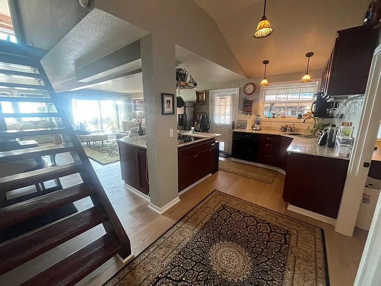 19 N Salmon Bch — Photo 16