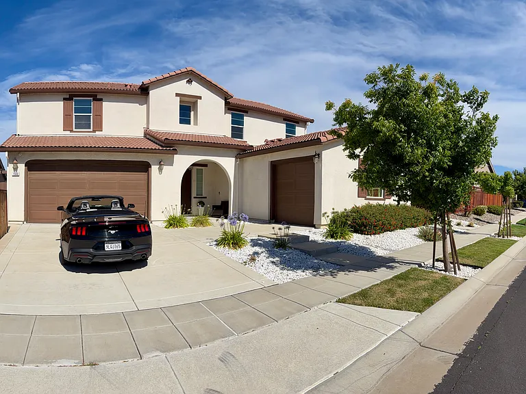 1560 S Hart Dr — Photo 20