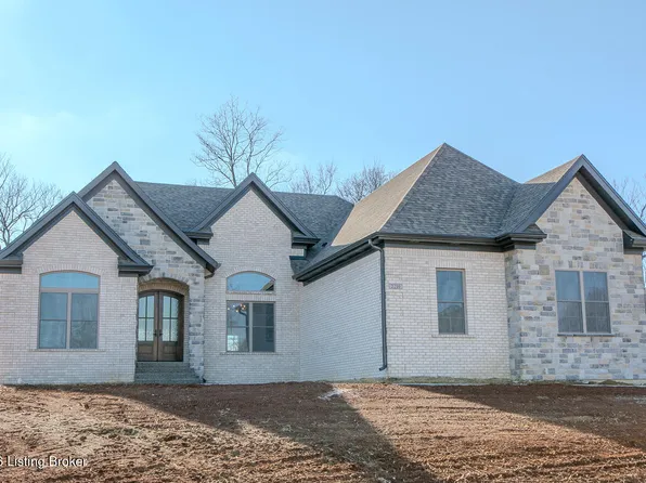 2210 White Oak Way, Fisherville, KY 40023