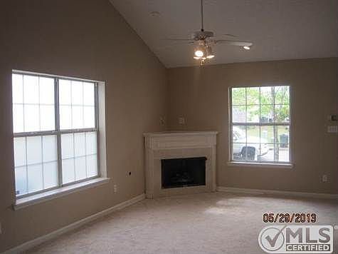 3rd image of 3035 Royal Palm Way