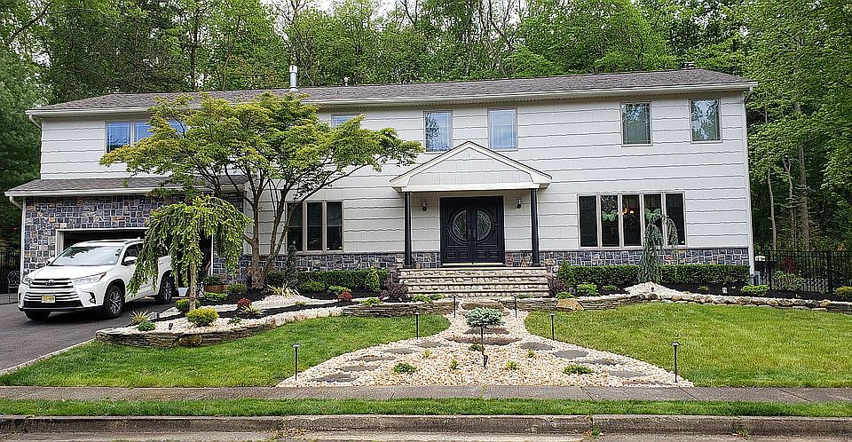 1st image of 30 Brookside Cir