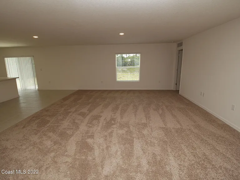 1450 Traverse St SE — Photo 5