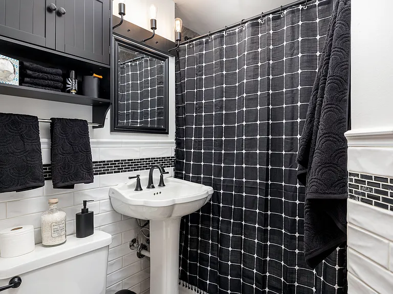 261 Ashland Ave #2 — Photo 7