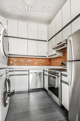 Rented by Compass | media 11