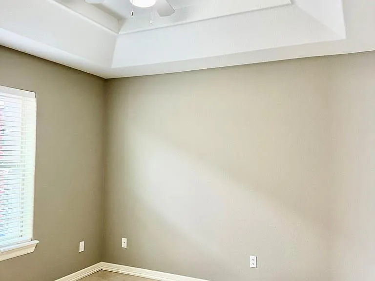 3310 Legacy Ln — Photo 6