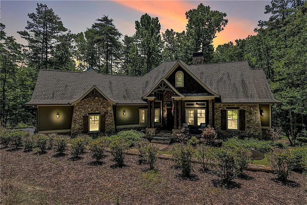 176 Bear Creek Point photo 1