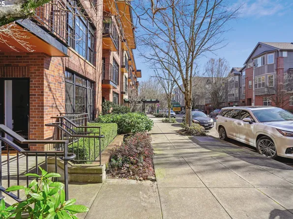 2335 NW Raleigh St Unit 123, Portland, OR 97210