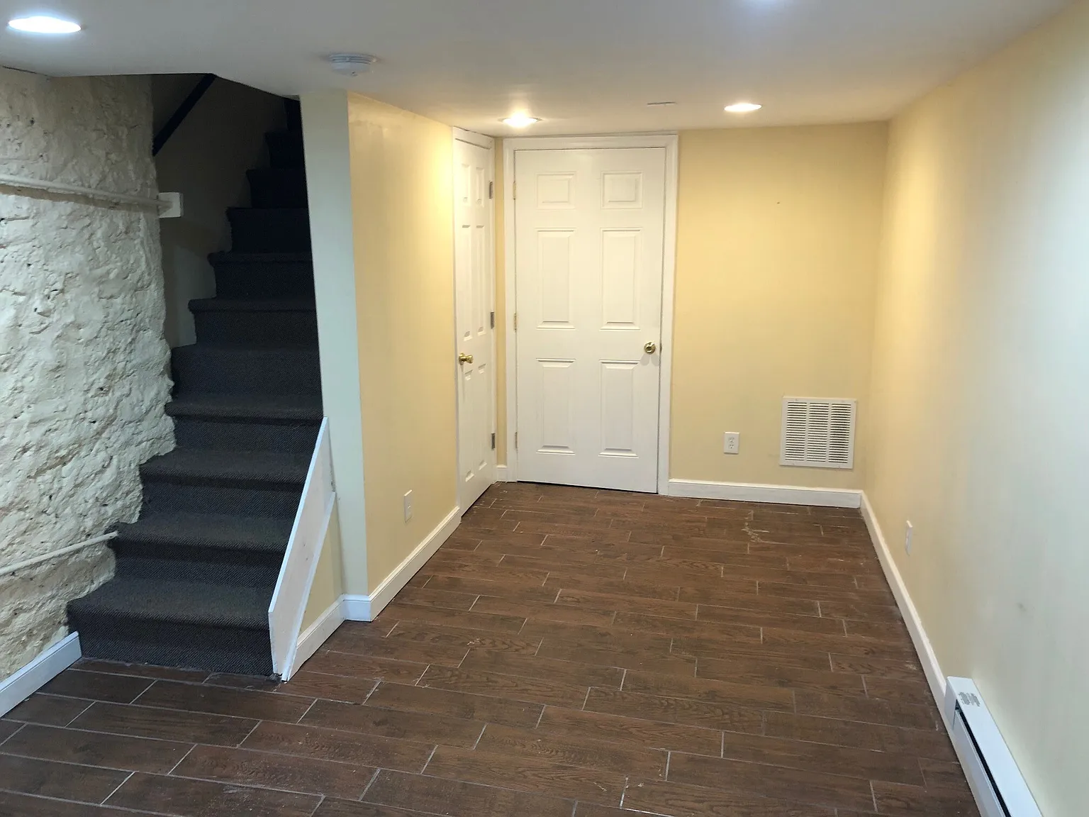 7 Woodmont Road - 1 — Photo 3