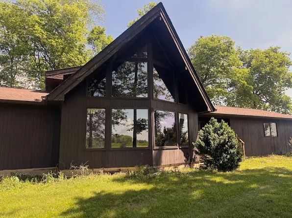 6910 State Route 734, Jamestown, OH 45335