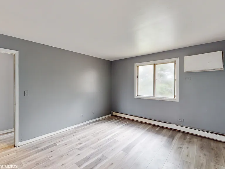 8111 Waterbury Ct — Photo 22