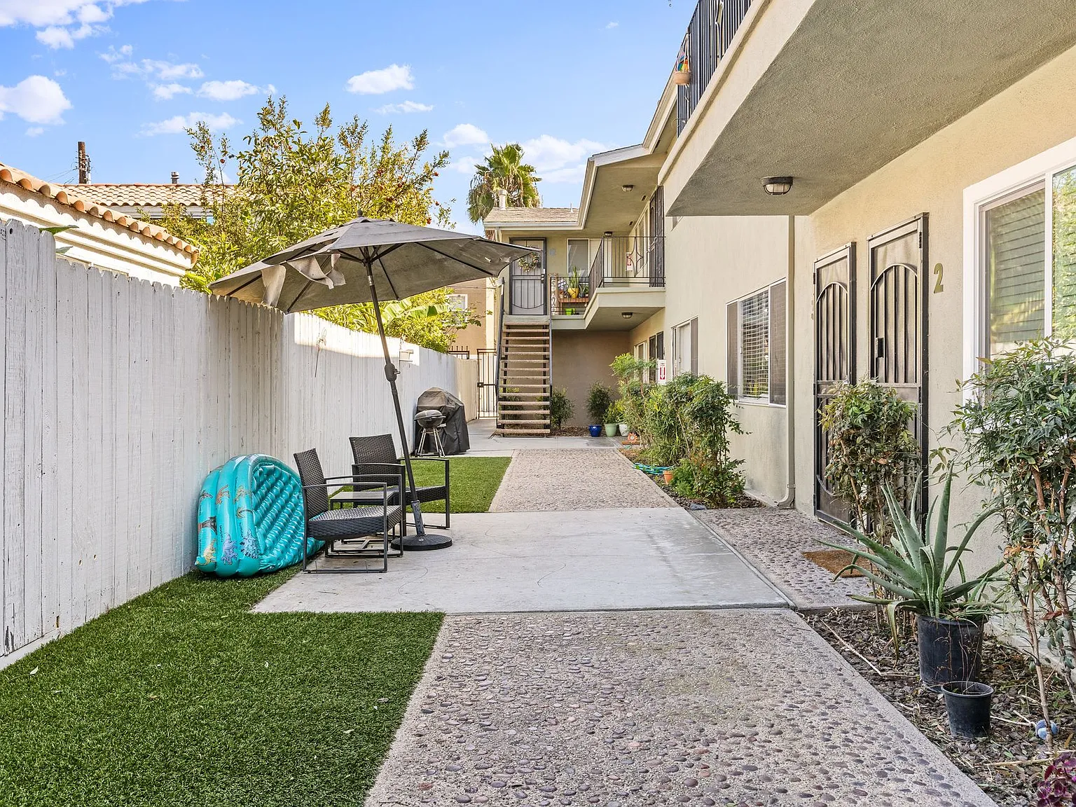 1106 Pacific Ave — Photo 1