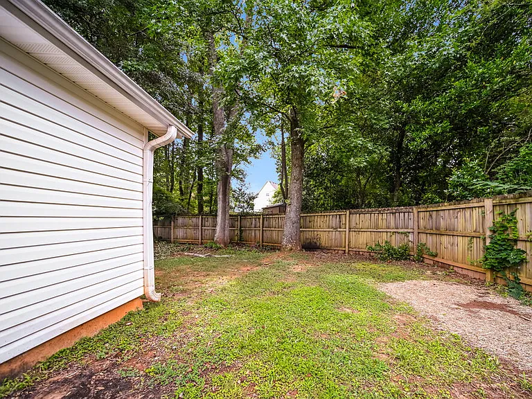 642 Beaver Run Trce — Photo 15