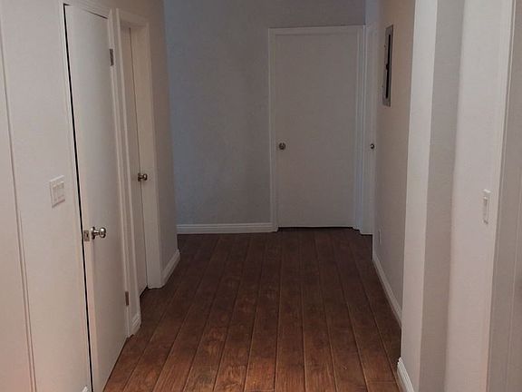 3rd image of 258 N Avenue 49 APT C