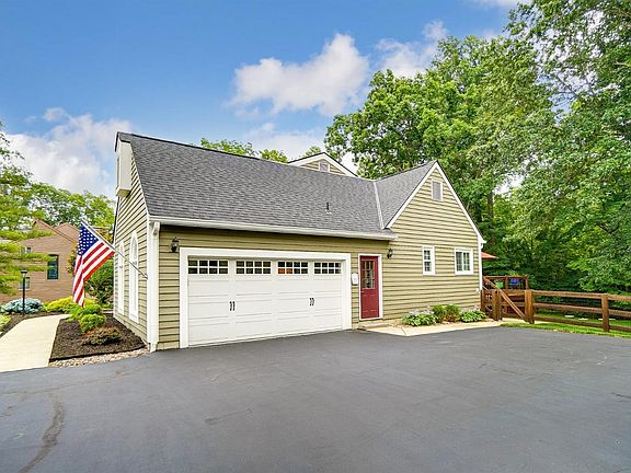 4th image of 9445 Kempergrove Ln