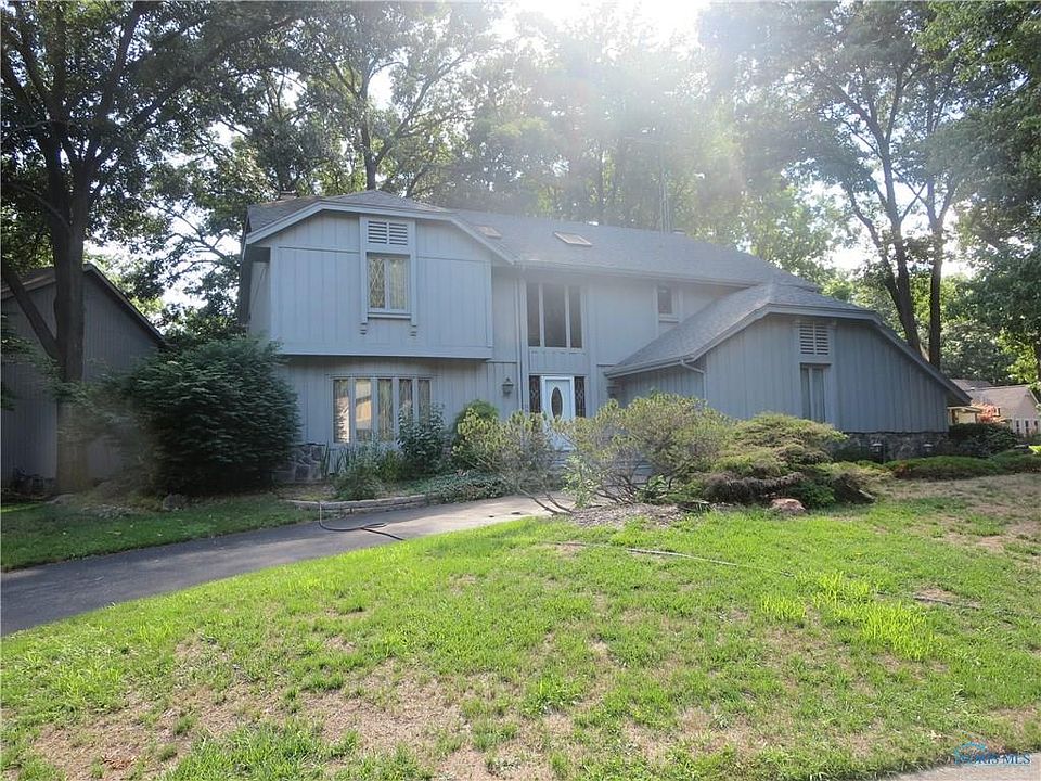 2347 Saint James Wood Blvd, Toledo, OH 43617 Zillow