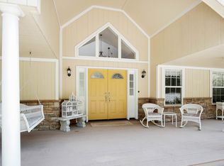 38309 E Midi Estates Dr, Lone Jack, MO 64070