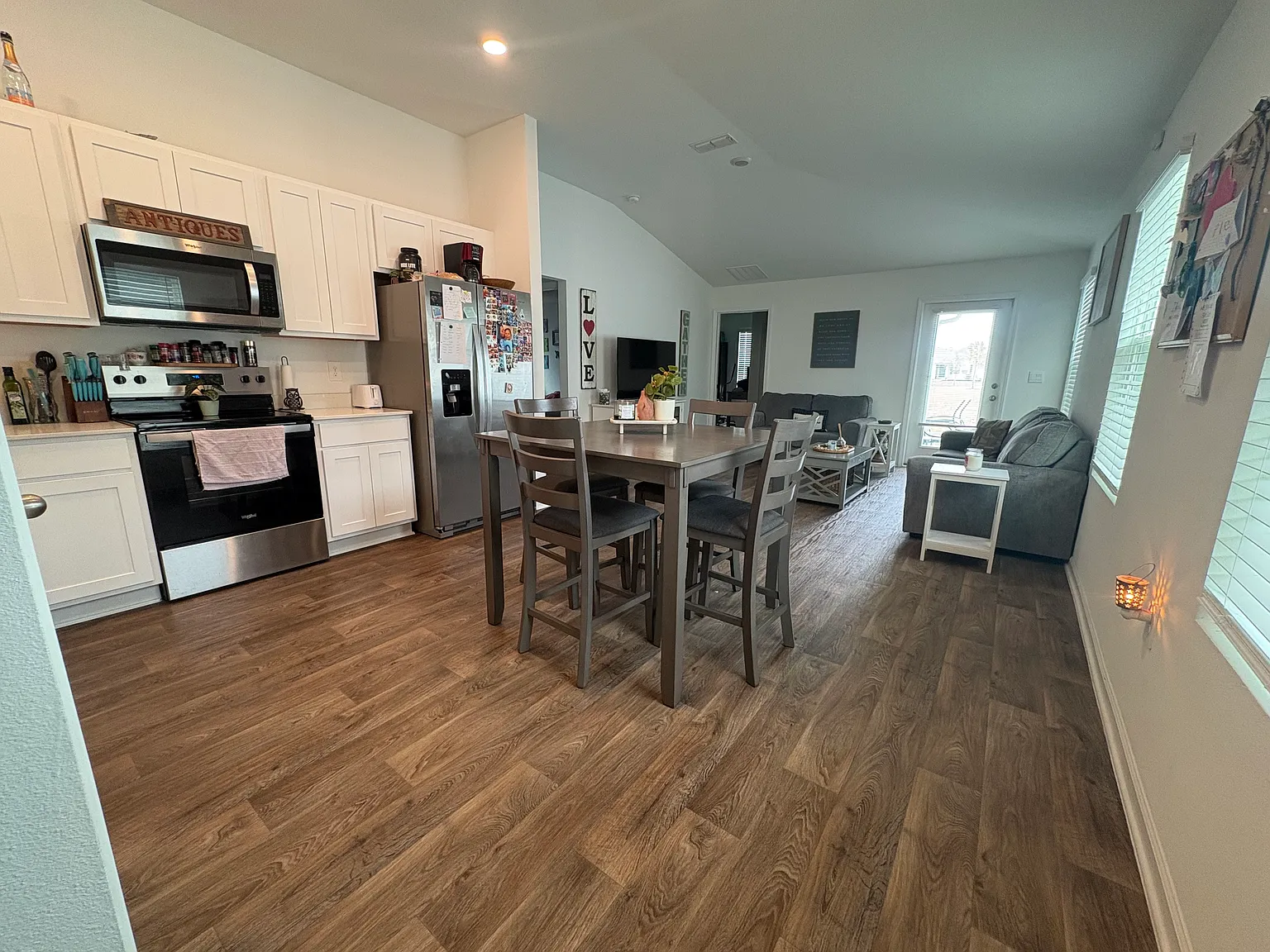 3 bed, 1222 sqft, $750 — Photo 3