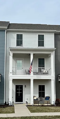 117 Broad St Photo 1