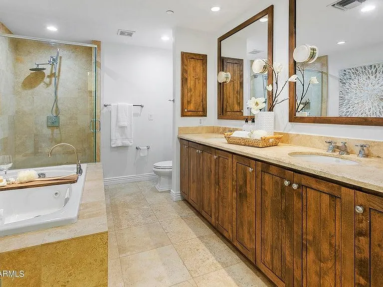 7175 E Camelback Rd #202 — Photo 11