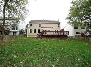 42845 Crossbow Ct, Ashburn, VA 20147
