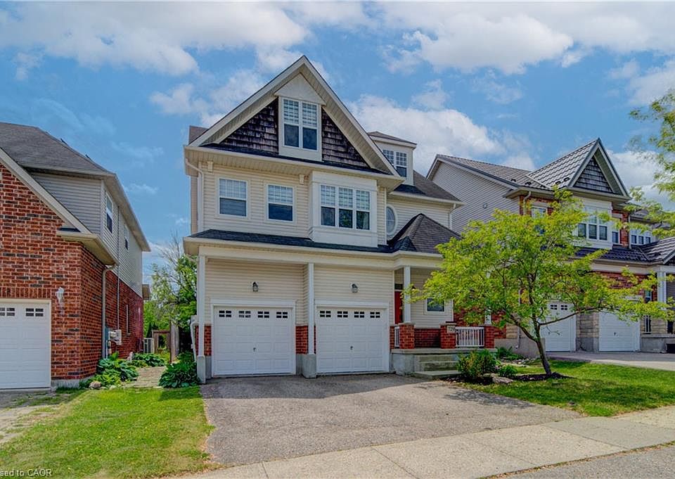 1st image of 729 Keats Way