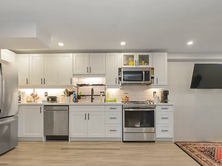 91 Ottaway Ave #91 — Photo 3