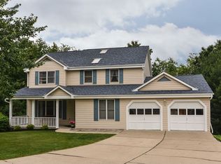 10014 Pine Ridge Dr, Wexford, PA 15090