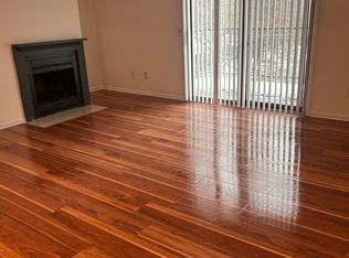 628 Whites Rd APT 3, Kalamazoo, MI 49008