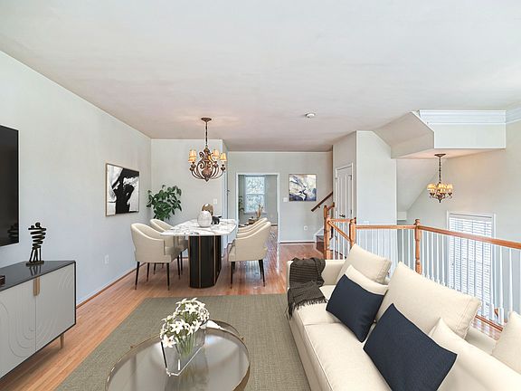 Living/Dinning Area