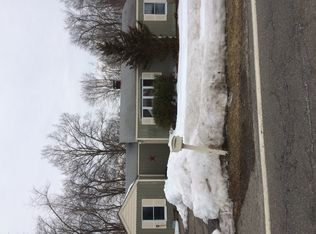 24 E Springtown Rd, Long Valley, NJ 07853