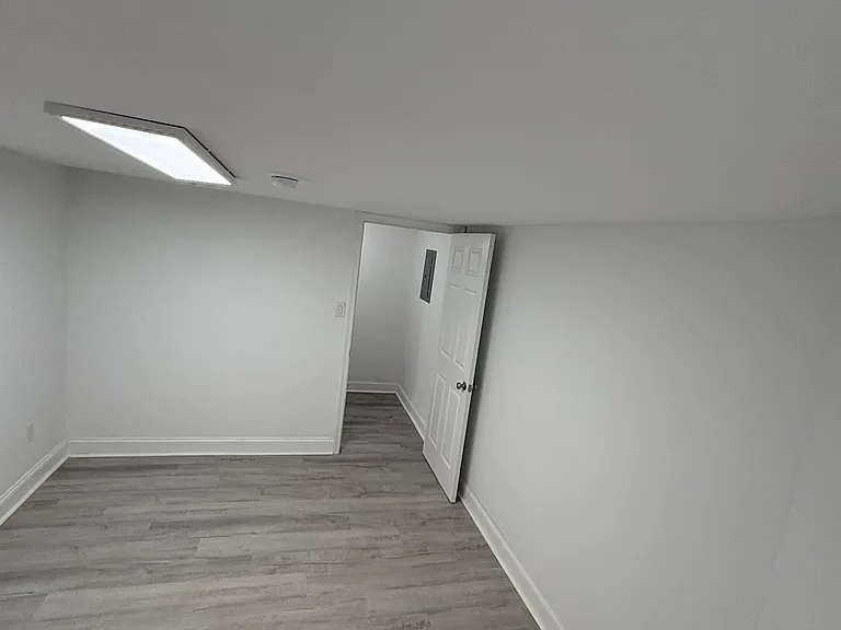 125 Sibley Ave #B — Photo 16