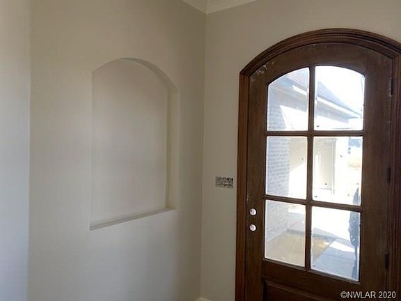 4th image of 120 Coleman Dr