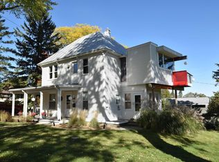 301 N 2nd St, Mount Horeb, WI 53572