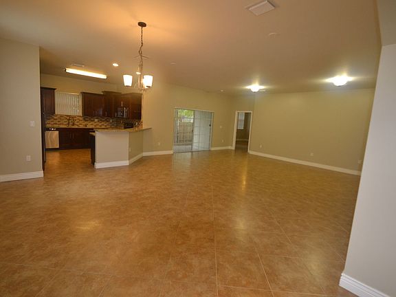 2nd image of 540 NE 15th Ct